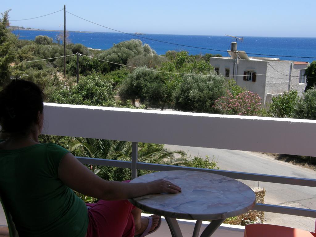 Megim Hotel Palaiochora Dış mekan fotoğraf