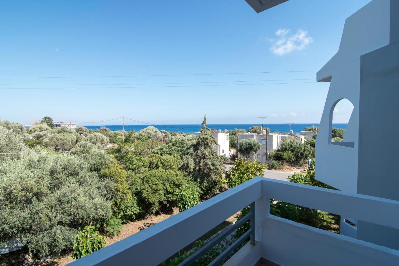 Megim Hotel Palaiochora Dış mekan fotoğraf